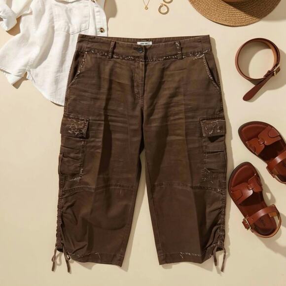 Tahari Pants - Vintage Tahari Brown Ramie Peasant Cargo Capri Pants Women’s 8